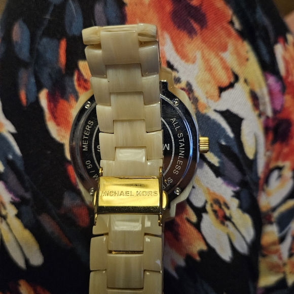 Michael kors watch - Picture 5 of 5
